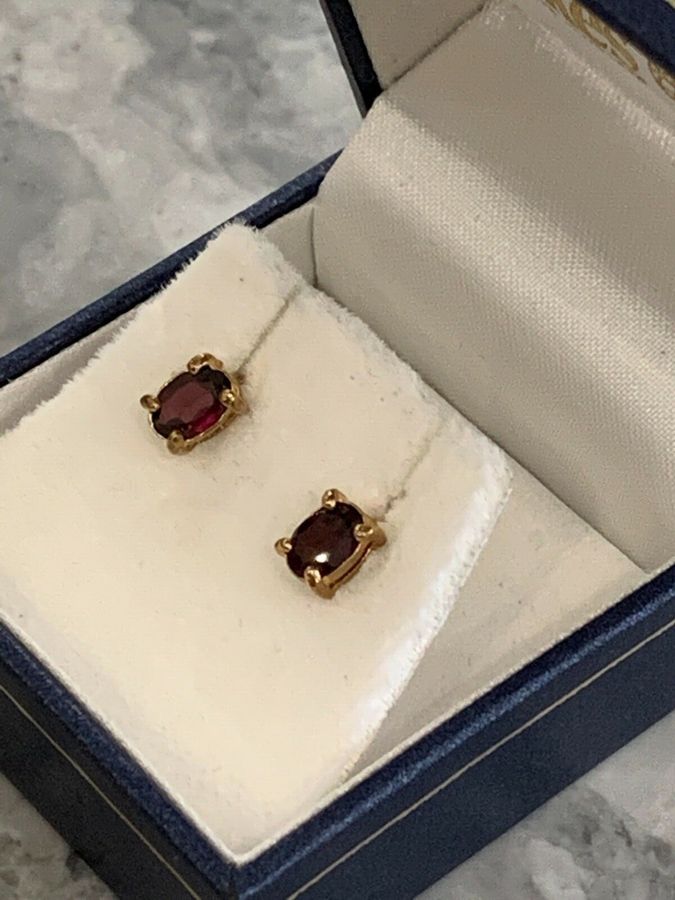 Antique Vintage Stud Earrings Set with Red Stone Changes to Purple Rolled Gold