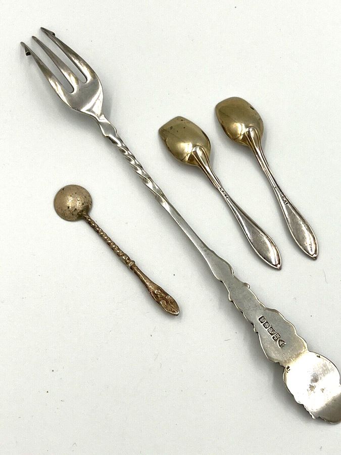 Antique Antique Silver Plated Pickle Fork and 2 x Mustard Spoons and Salt Spoon