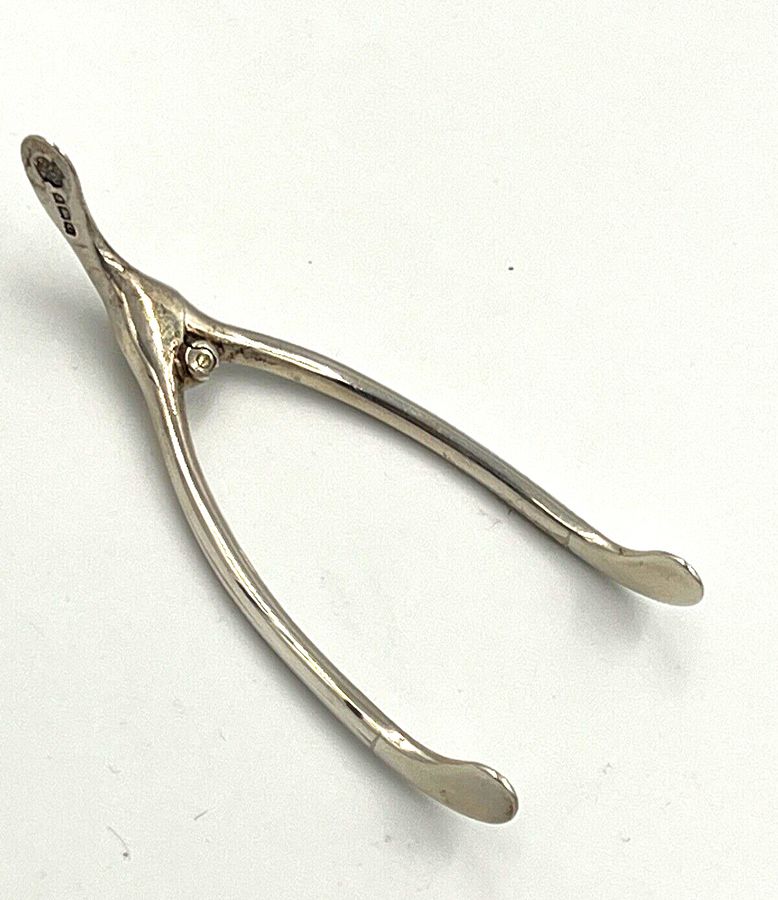 Antique Antique Edwardian Novelty Wishbone Sugar Tongs Silver Edwardian 1902 W Hutton