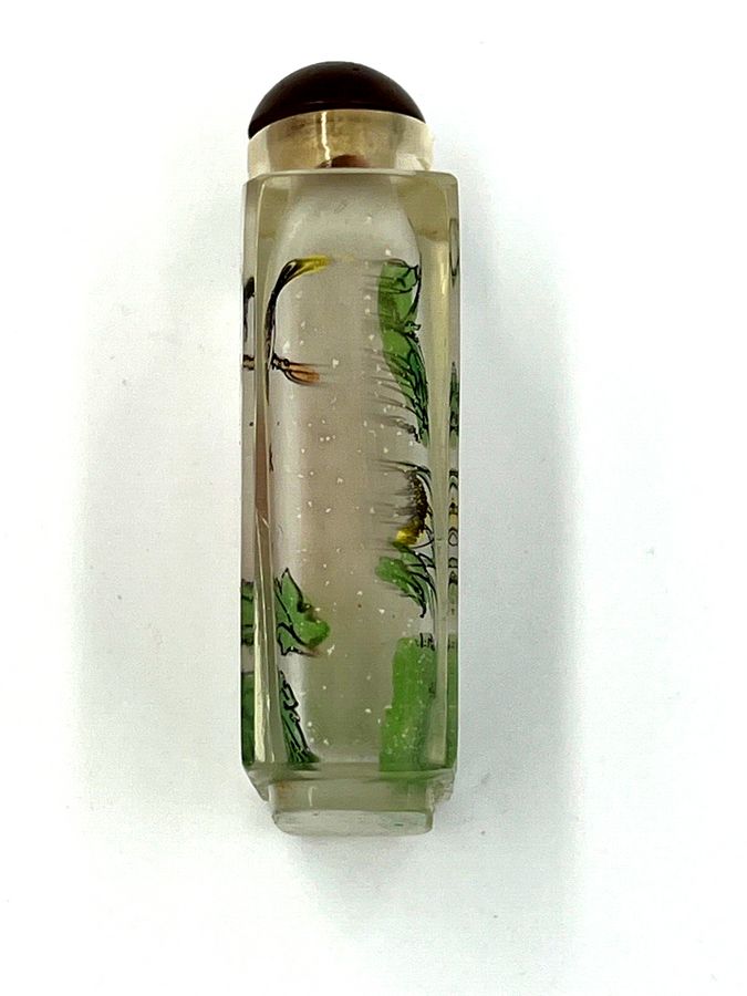 Antique Chinese Reverse Painted Glass Scent Snuff Bottle