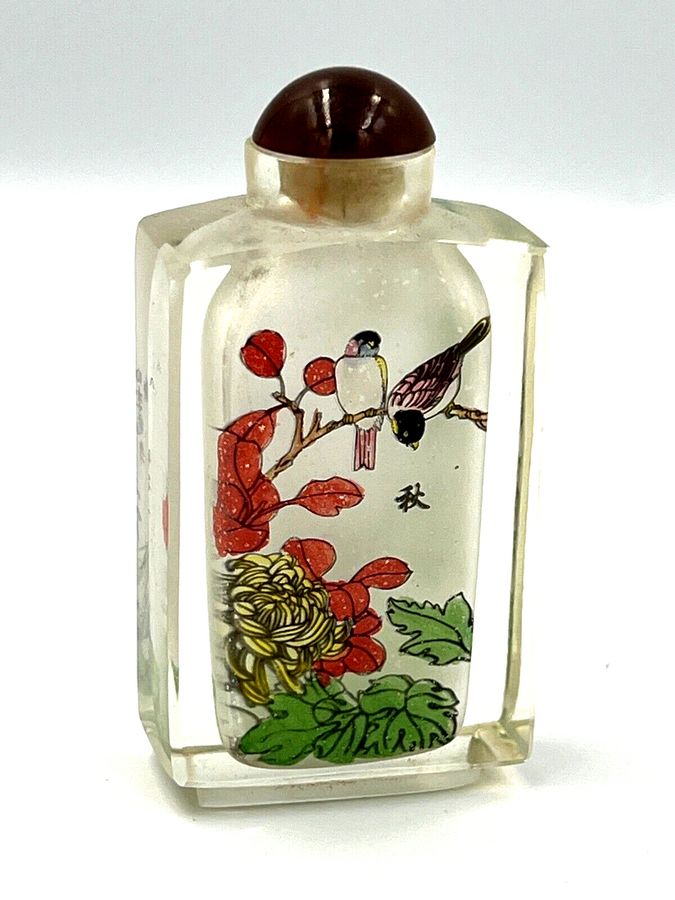 Antique Chinese Reverse Painted Glass Scent Snuff Bottle