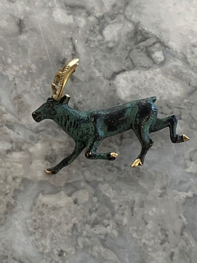 Antique Vintage Art Deco  Stag Brooch Pin