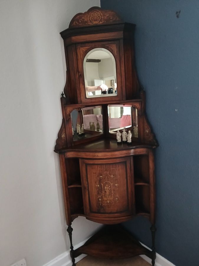 Antique Victorian rosewood sideboard with matching corner unit