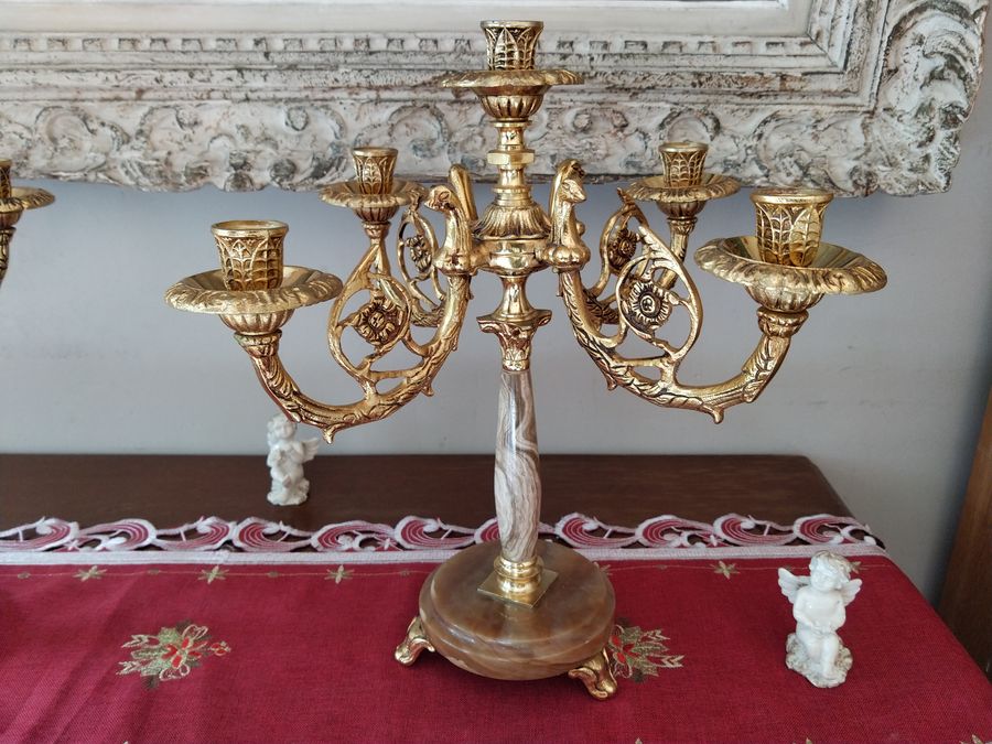 Antique Pair of candelabras in gilt bronze and onyx, style Restoration