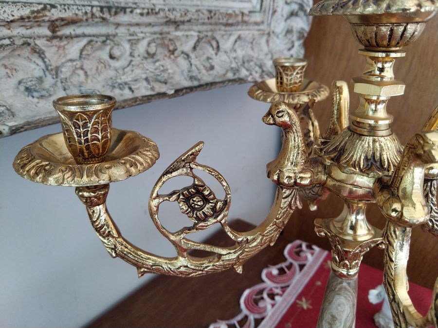 Antique Pair of candelabras in gilt bronze and onyx, style Restoration