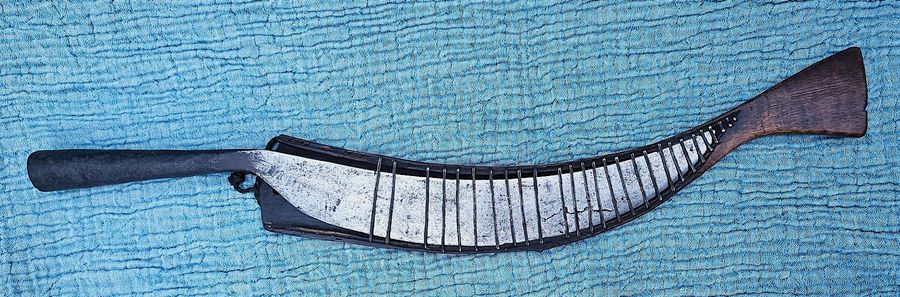 Antique Very rare antique ethnographic 19thc Taiwanese aboriginal Atayal lalaw head hunter knife - short sword Asian machete, Paiwan