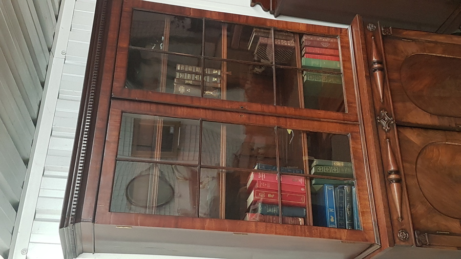 Antique Antique 2dr Bookcase 