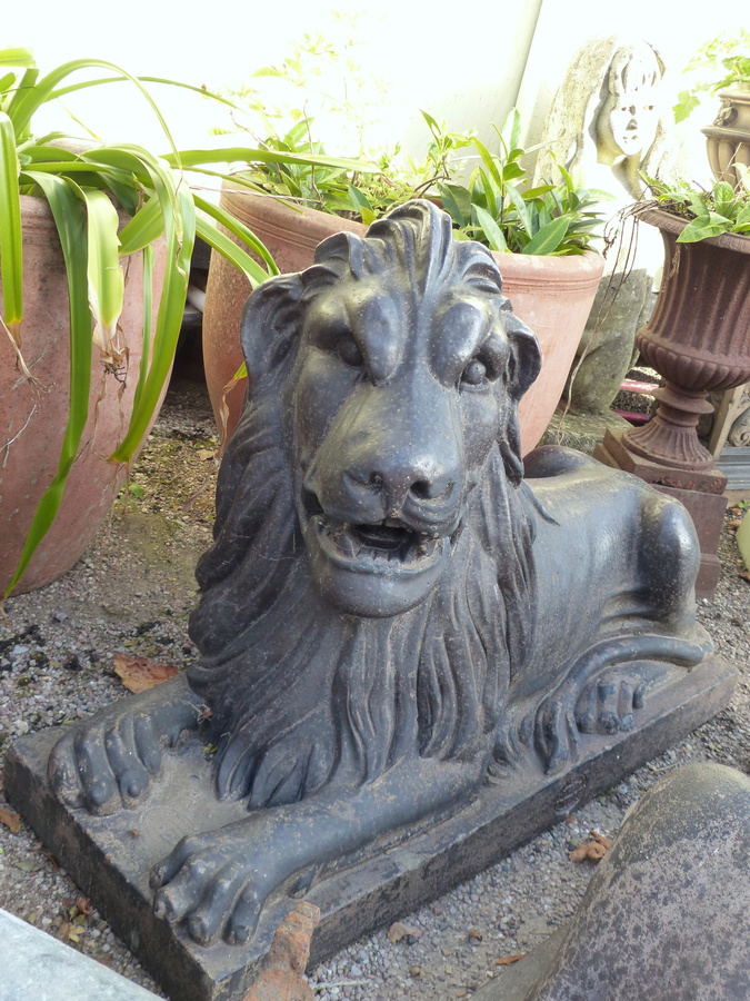 Antique Antique Pair of Garden Lions