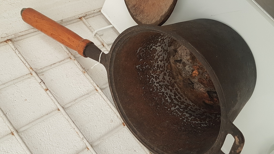 Antique Antique Saucepan 