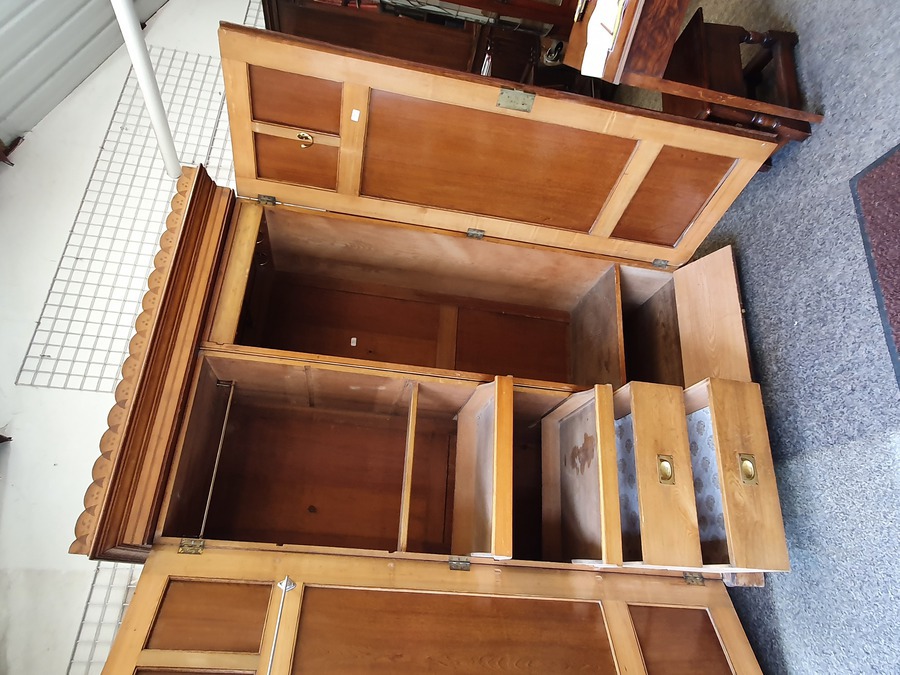 Antique Antique Arts & Crafts Wardrobe 