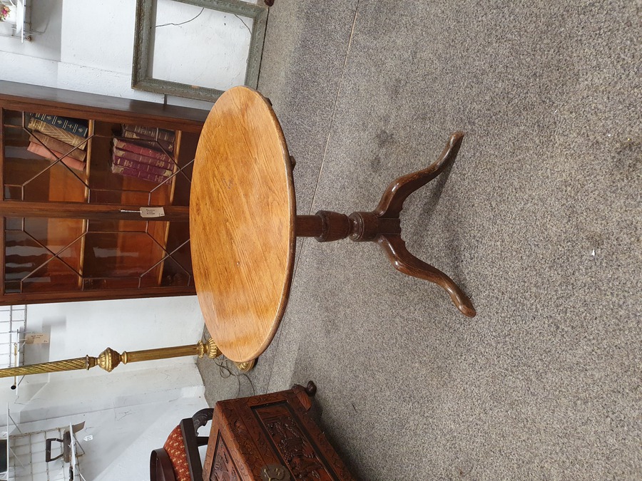 Antique Antique Georgian Elm Tripod Table 