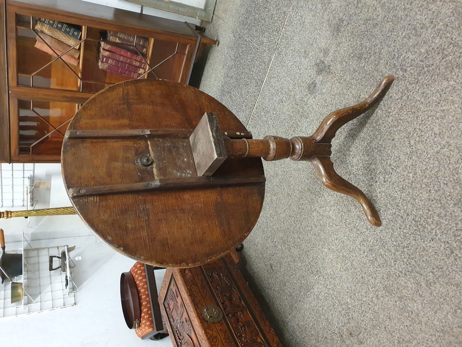 Antique Antique Georgian Elm Tripod Table 