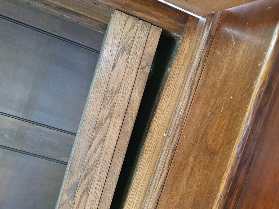 Antique Tall Antique Oak 2dr Bookcase 