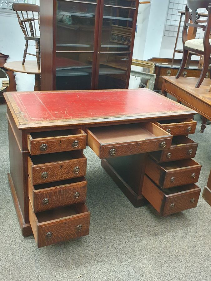 Antique Antique Victorian Oak Pedestal Writing Desk 