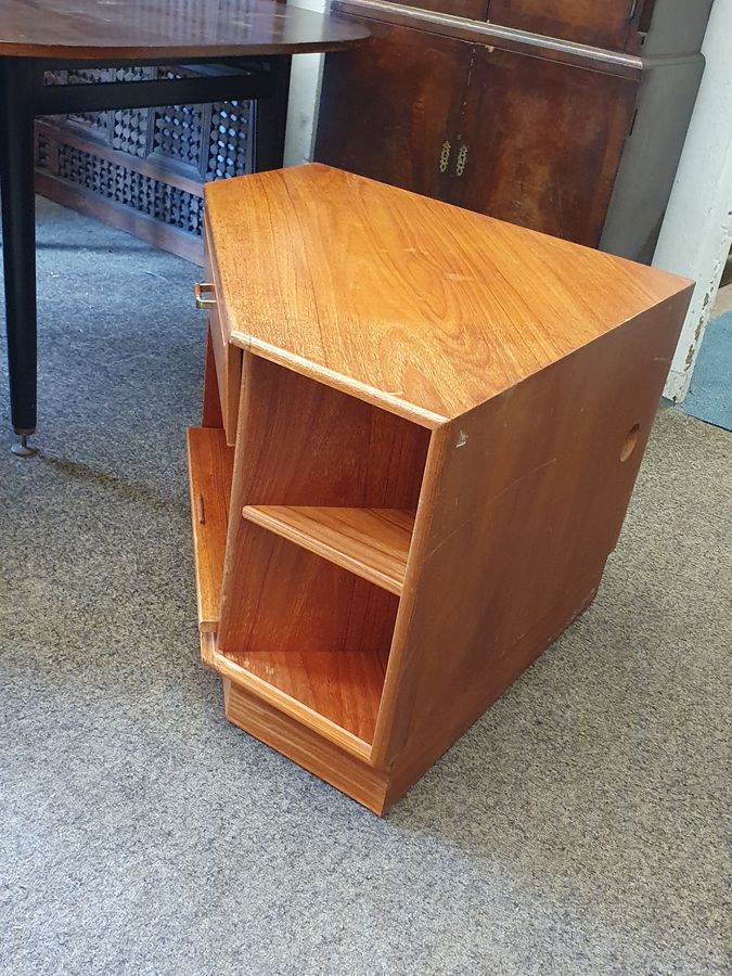 Antique Vintage Retro TV Corner Stand Cabinet 