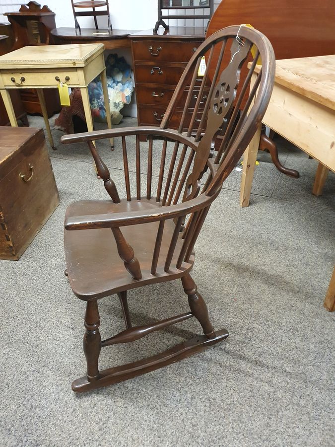 Antique Vintage Windsor Country Rocking Chair 
