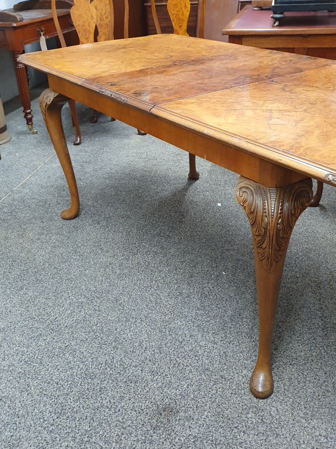 Antique Antique Style 1940's Walnut Dining Table & 6 Chairs 