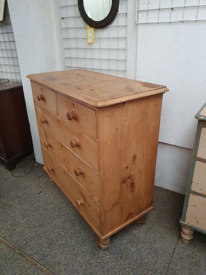 Antique Antique Late Victorian Pine Chest of Drawers 