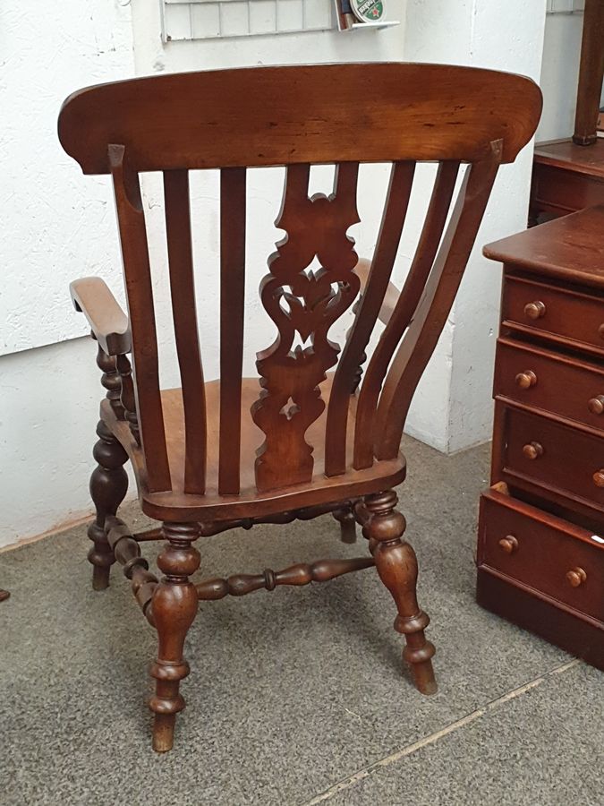 Antique Good Large Antique 19thC Victorian Windsor Chair Armchair 