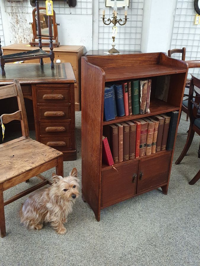 Antique Small Antique Arts & Crafts Oak Bookcase Cabinet 