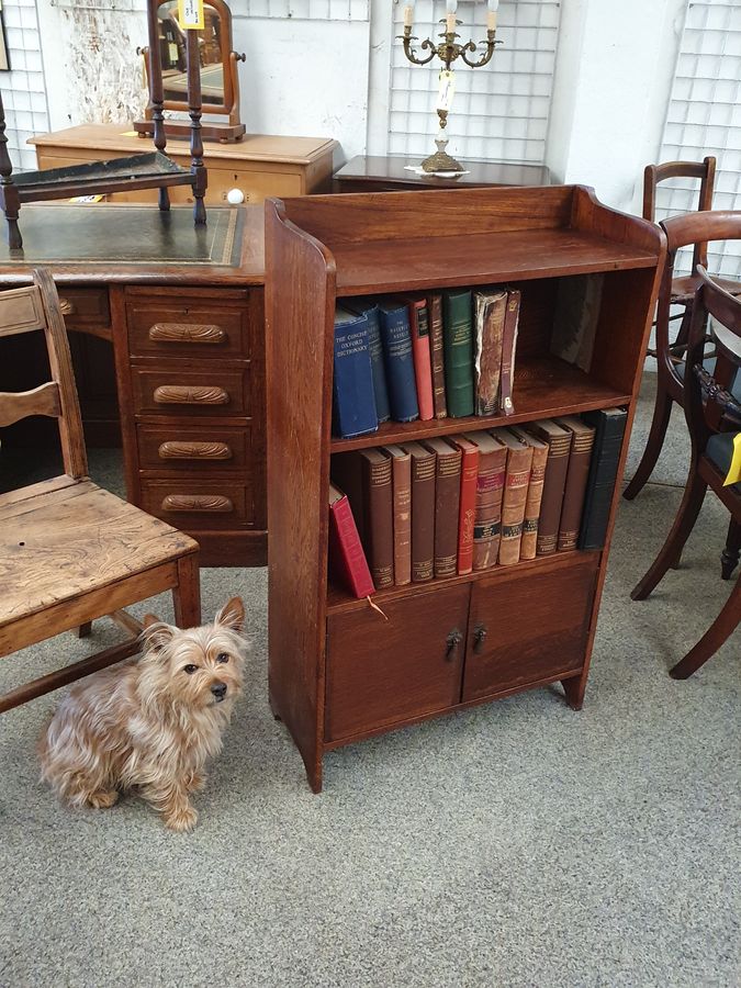 Antique Small Antique Arts & Crafts Oak Bookcase Cabinet 