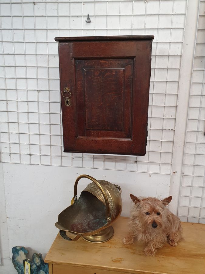 Antique Good Antique Georgian Oak Wall Hanging Cabinet Cupboard 