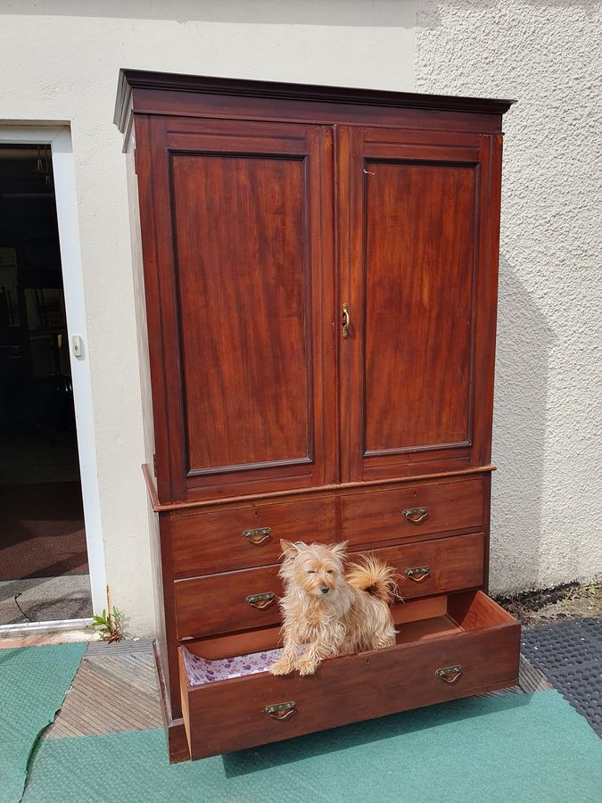 Antique Antique Victorian Linen Press Wardrobe 