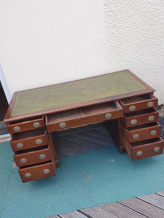 Antique Good Antique Victorian Oak Leather Top Writing Office Desk 