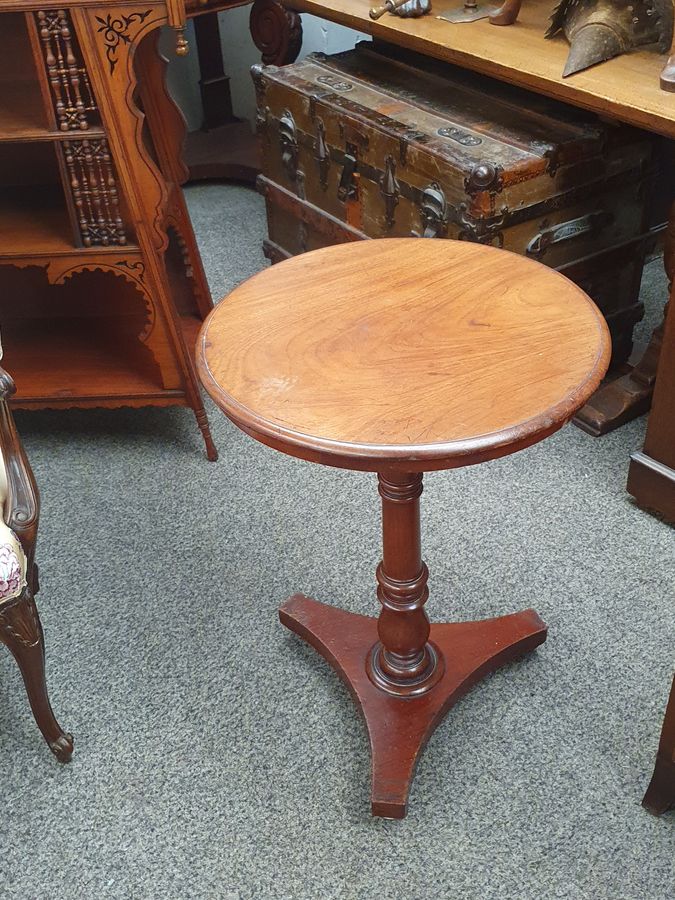 Good Antique Small Regency Pedestal Lamp Table