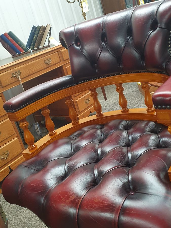 Antique Vintage Leather Revolving Chesterfield Office Captain Desk Chair Armchair 