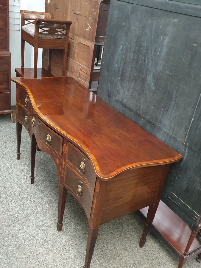 Antique Antique Georgian Inlaid Serpentine Sideboard 