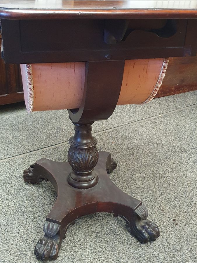 Antique Good Small Antique Work Table