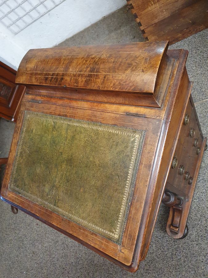 Antique Good Small Antique Inlaid Leather Top Davenport Writing Desk 