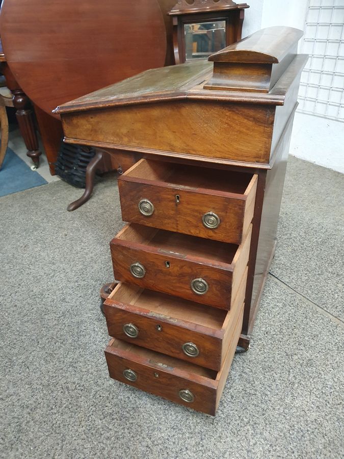 Antique Good Small Antique Inlaid Leather Top Davenport Writing Desk 