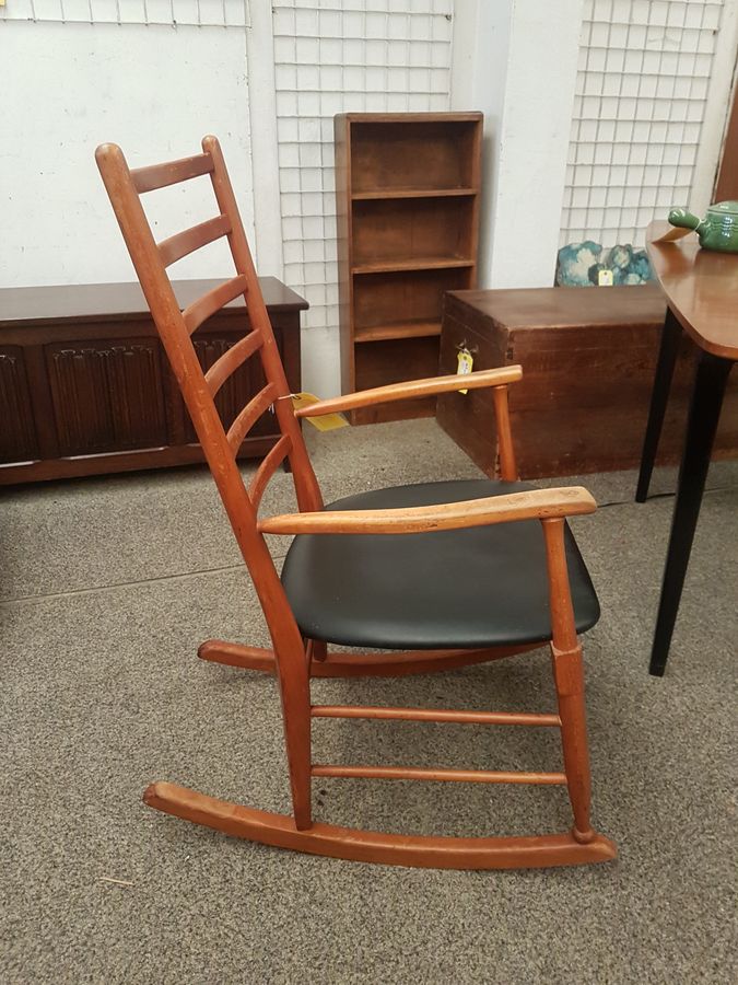 Antique Good Retro Teak Rocking Chair Armchair 