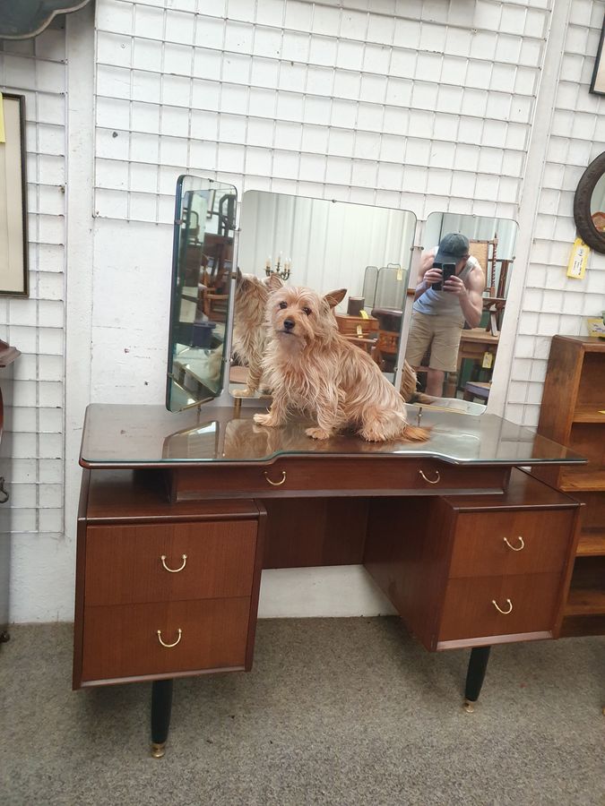 Antique Good Retro G-Plan Librenza Mid Century Triple Mirror Dressing Table