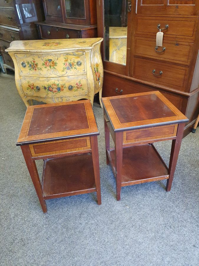 Antique Pair of Antique Style Lamp Bedside Side Tables 