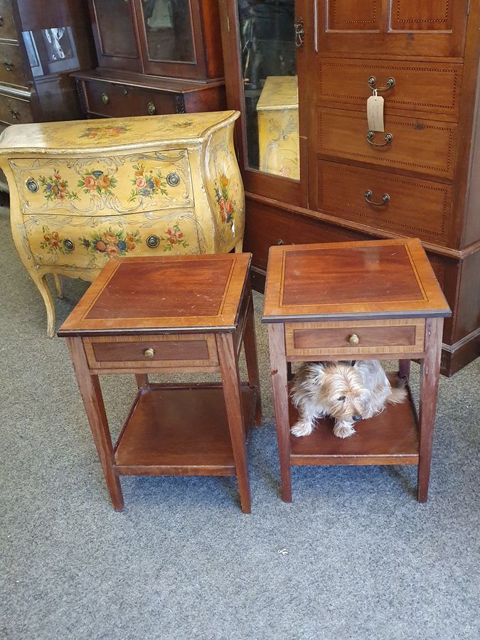 Antique Pair of Antique Style Lamp Bedside Side Tables 