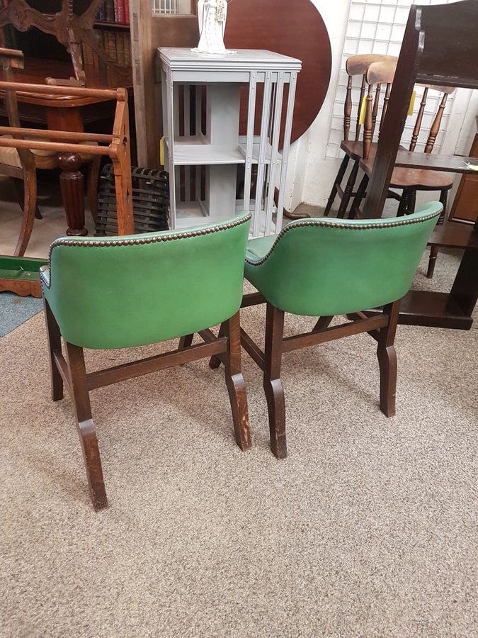 Antique Pair of 1920's Antique Oak Kitchen Bar Dining Stools 