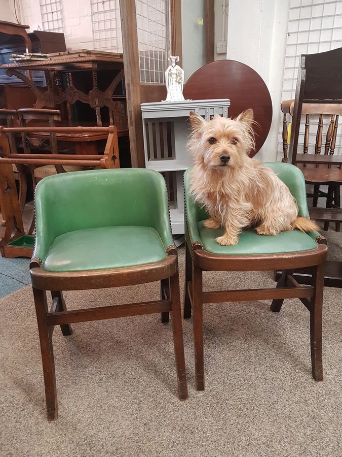 Antique Pair of 1920's Antique Oak Kitchen Bar Dining Stools 