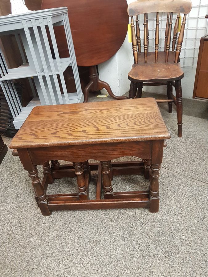 Antique Good Solid Oak Nest of  Occasional Coffee Tables 