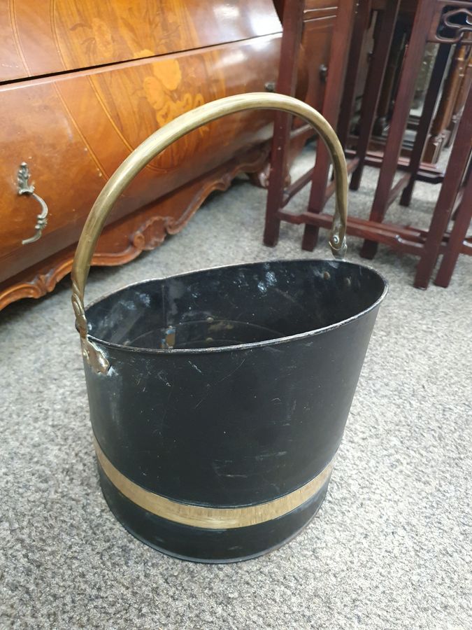 Antique Good 1920's  Coal Scuttle Log Bin