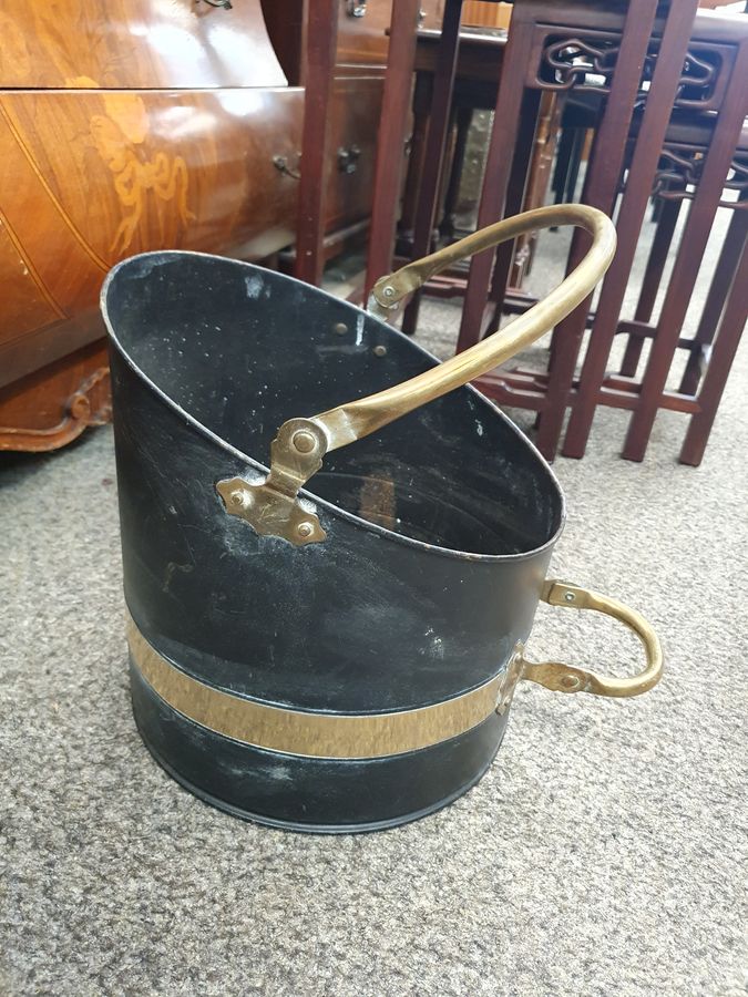 Antique Good 1920's  Coal Scuttle Log Bin