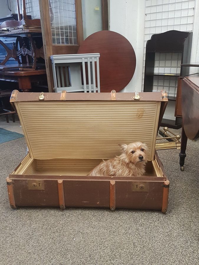 Antique Antique 1920's Vintage Suitcase