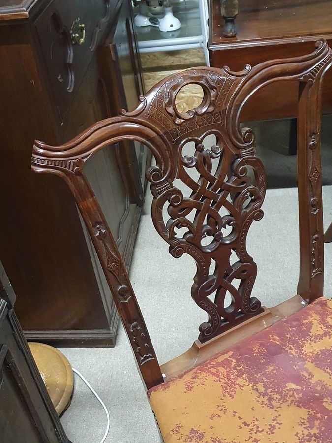 Antique Antique Set of 6 Ball & Claw Dining Chairs 