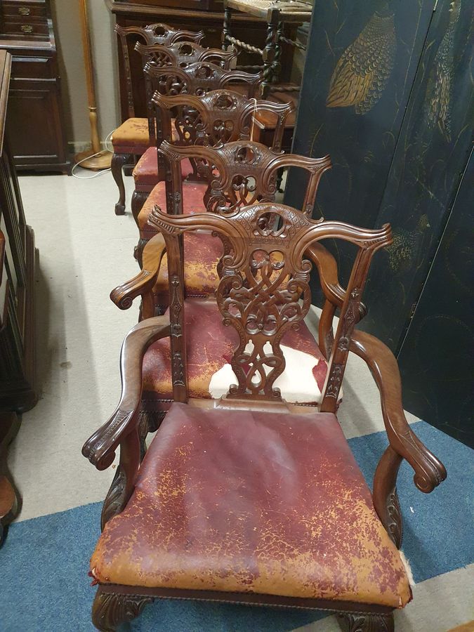 Antique Antique Set of 6 Ball & Claw Dining Chairs 