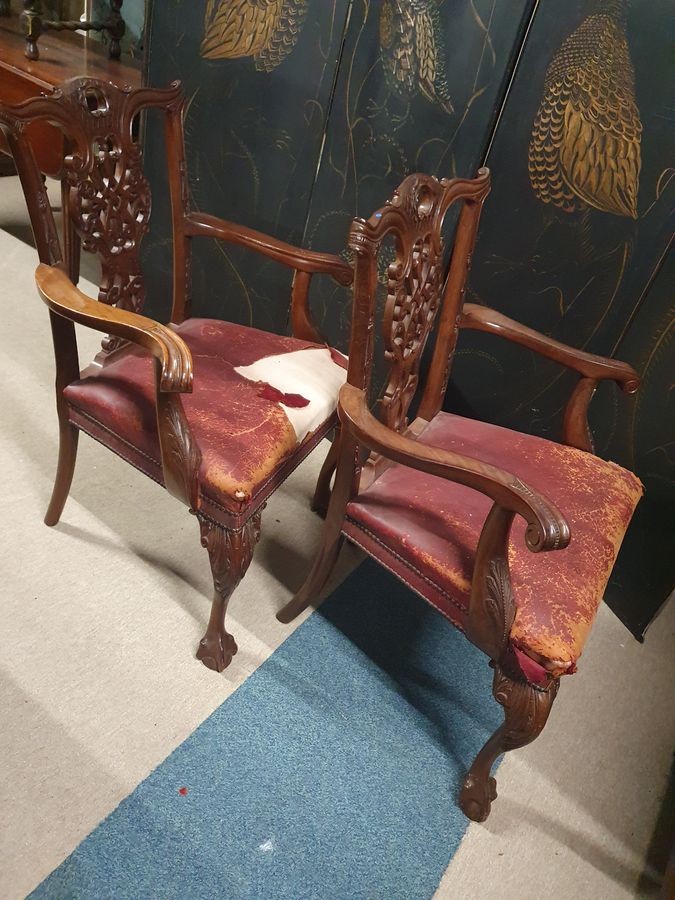 Antique Antique Set of 6 Ball & Claw Dining Chairs 