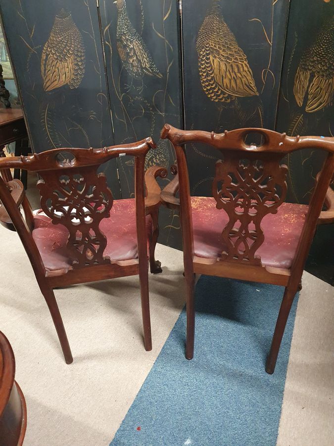 Antique Antique Set of 6 Ball & Claw Dining Chairs 