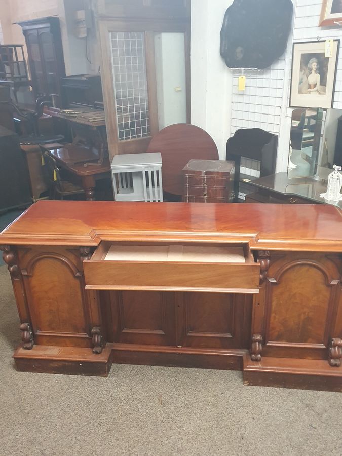 Antique Good Large Antique Victorian Four Door Sideboard 