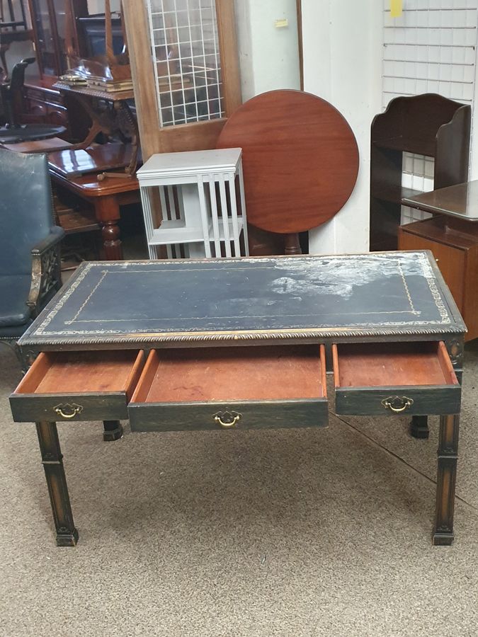 Antique Good Antique 1920's Writing Desk Table